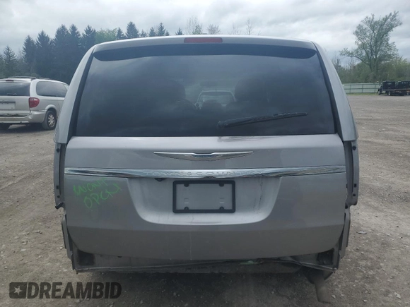 2013 Chrysler Town & Country Touring with VIN 2C4RC1BGXDR547903, listed as a Copart auction lot 56674585 with 140,214 mi miles and Salvage Title. Bid and sale history available at DreamBid. Image 6.