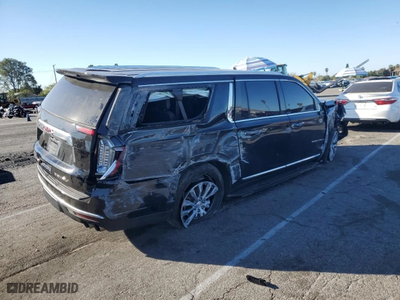 2021 GMC Yukon XL Denali with VIN 1GKS1JKL3MR417041, listed as a Copart auction lot 88816635 with 78,757 mi miles and Salvage Title. Bid and sale history available at carsss.com. Image 3.