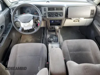 2000 Mitsubishi Montero Sport LS with VIN JA4MT31H1YP027476, listed as a Copart auction lot 48561035 with 337,587 mi miles and Salvage Title. Bid and sale history available at carsss.com. Image 8.