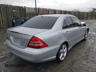 2006 Mercedes-Benz C 230 Sport with VIN WDBRF52H96A851995, listed as a IAAI auction lot 41985231 with 159,658 mi miles and . Bid and sale history available at carsss.com. Image 4.
