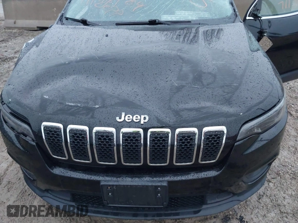 2019 Jeep Cherokee Latitude with VIN 1C4PJMCB8KD367868, listed as a IAAI auction lot 41465306 with 84,250 mi miles. Bid and sale history available at carsss.com. Image 18.