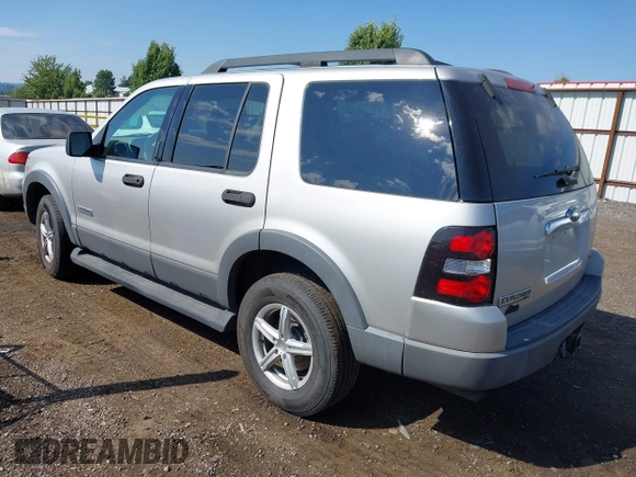 2006 Ford Explorer XLT with VIN 1FMEU73E06UA56267, listed as a IAAI auction lot 42795038 with 200,595 mi miles and . Bid and sale history available at DreamBid. Image 3.