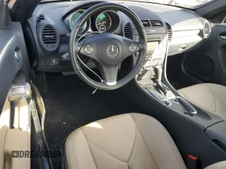 2009 Mercedes-Benz SLK-Class 3.0L with VIN WDBWK54F79F190128, listed as a Copart auction lot 80048934 with 32,354 mi miles and Salvage Title. Bid and sale history available at carsss.com. Image 8.