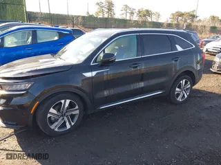 2023 Kia Sorento Hybrid EX with VIN KNDRHDLGXP5202048, listed as a IAAI auction lot 41124840 with 25,706 mi miles. Bid and sale history available at carsss.com. Image 14.