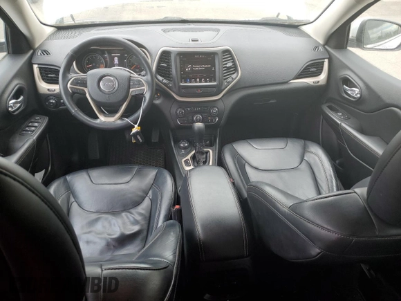 2015 Jeep Cherokee Limited with VIN 1C4PJMDS3FW556453, listed as a Copart auction lot 54539175 with 105,156 mi miles and Clean Title. Bid and sale history available at carsss.com. Image 8.