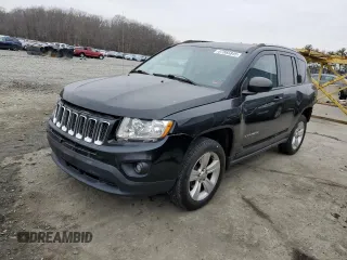 2013 Jeep Compass Latitude with VIN 1C4NJDEB8DD253408, listed as a Copart auction lot 87865845 with 179,203 mi miles and Salvage Title. Bid and sale history available at carsss.com. Image 1.