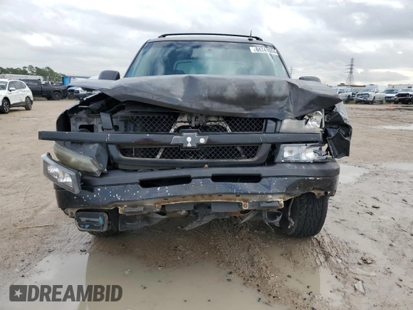 2005 Chevrolet Avalanche Z66 with VIN 3GNEC12Z05G126481, listed as a Copart auction lot 84741004 with 248,288 mi miles and Clean Title. Bid and sale history available at carsss.com. Image 5.