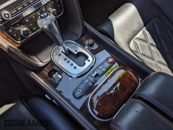 2014 Bentley Continental GT with VIN SCBGC3ZAXEC089782, listed as a Copart auction lot 44276755 with 34,856 mi miles and Clean Title. Bid and sale history available at DreamBid. Image 9.