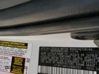2020 Toyota Camry SE z VIN 4T1M11AK4LU906763, wystawiony jako Copart lot #53023285 z przebiegiem 88 371 mil mil oraz Szkoda całkowita • Salvage title. Historia ofert i sprzedaży dostępna na DreamBid. Obrazek 14.