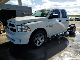 2017 Ram 1500 Express z VIN 1C6RR6FT6HS855889, wystawiony jako Copart lot #42495145 z przebiegiem 72 808 mil mil oraz Szkoda całkowita • Salvage title. Historia ofert i sprzedaży dostępna na DreamBid. Obrazek 1.