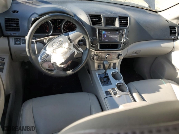 2013 Toyota Highlander with VIN 5TDZK3EH3DS105149, listed as a Copart auction lot 50462015 with 153,359 mi miles and Salvage Title. Bid and sale history available at carsss.com. Image 8.