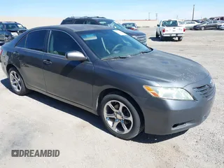 2009 Toyota Camry z VIN 4T1BE46KX9U804186, wystawiony jako IAAI lot #42290665 z przebiegiem 297 924 mil mil oraz . Historia ofert i sprzedaży dostępna na DreamBid. Obrazek 1.