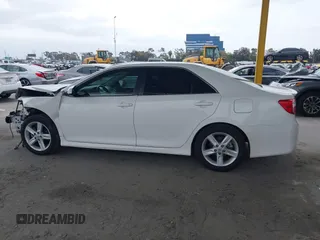 2012 Toyota Camry L with VIN 4T1BF1FK4CU191355, listed as a IAAI auction lot 42043091 with 139,629 mi miles. Bid and sale history available at carsss.com. Image 15.
