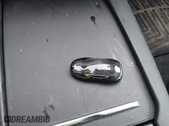 2013 Tesla Model S z VIN 5YJSA1DN2DFP07738, wystawiony jako IAAI lot #42433771 z przebiegiem 71 606 mil mil oraz . Historia ofert i sprzedaży dostępna na DreamBid. Obrazek 11.