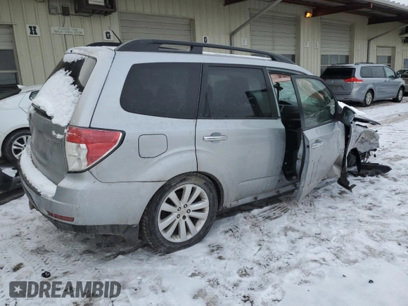 2012 Subaru Forester X Premium with VIN JF2SHBDC6CH456304, listed as a Copart auction lot 55732325 with 116,475 mi miles and Non repairable. Bid and sale history available at DreamBid. Image 3.