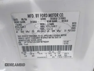 2006 Ford F-150 XLT z VIN 1FTPW12V26FB79241, wystawiony jako IAAI lot #42401332 z przebiegiem 117 340 mil mil oraz . Historia ofert i sprzedaży dostępna na DreamBid. Obrazek 9.