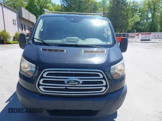 2015 Ford Transit Cargo z VIN 1FTBW2YG7FKA20201, wystawiony jako IAAI lot #42253463 z przebiegiem 83 235 mil mil oraz . Historia ofert i sprzedaży dostępna na DreamBid. Obrazek 12.