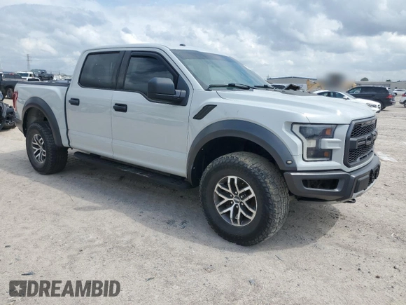 2017 Ford F-150 Raptor with VIN 1FTFW1RG2HFC86389, listed as a Copart auction lot 53883955 with 138,670 mi miles and Salvage Title. Bid and sale history available at carsss.com. Image 4.