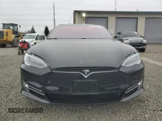2018 Tesla Model S 75D with VIN 5YJSA1E48JF265906, listed as a Copart auction lot 47886905 with 19,733 mi miles and Salvage Title. Bid and sale history available at DreamBid. Image 5.