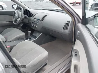 2006 Nissan Altima S with VIN 1N4AL11D46N392467, listed as a IAAI auction lot 41605074 with 96,987 mi miles and . Bid and sale history available at DreamBid. Image 5.