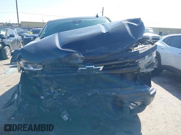 2022 Chevrolet Silverado 1500 RST with VIN 3GCPADED4NG614504, listed as a IAAI auction lot 41819300 with Not Provided miles and . Bid and sale history available at DreamBid. Image 11.