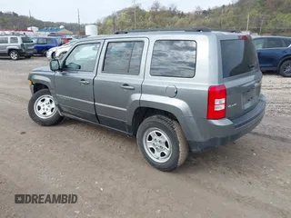 2012 Jeep Patriot Sport with VIN 1C4NJRBB1CD621282, listed as a IAAI auction lot 42005917 with 54,023 mi miles. Bid and sale history available at carsss.com. Image 3.