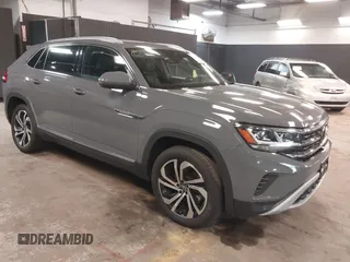 2021 Volkswagen Atlas SEL Premium with VIN 1V2TE2CA9MC220450, listed as a IAAI auction lot 42472836 with 48,416 mi miles and . Bid and sale history available at DreamBid. Image 1.