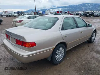 2001 Toyota Camry CE with VIN 4T1BG22K51U860223, listed as a IAAI auction lot 41650629 with 219,328 mi miles. Bid and sale history available at carsss.com. Image 4.
