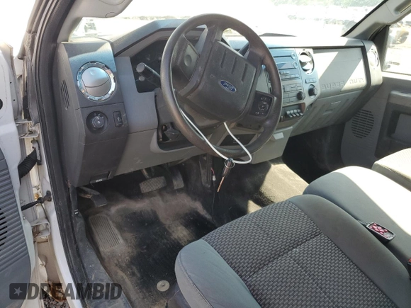 2012 Ford F-250 XL with VIN 1FT7X2B67CEB27522, listed as a Copart auction lot 61914555 with 172,003 mi miles and Clean title. Bid and sale history available at DreamBid. Image 8.