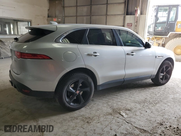 2019 Jaguar F-Pace 25t with VIN SADCS2FX2KA391600, listed as a Copart auction lot 50800915 with 110,065 mi miles and Salvage title. Bid and sale history available at DreamBid. Image 3.