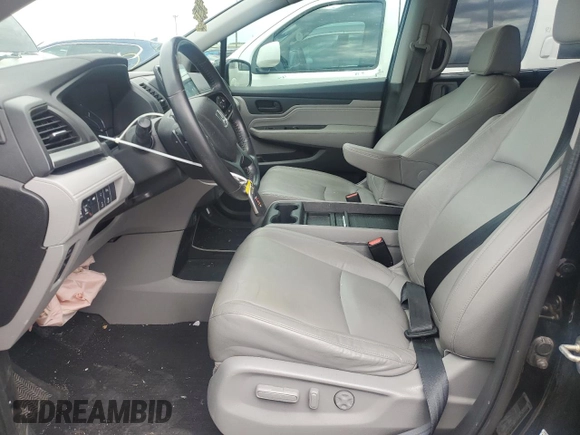 2018 Honda Odyssey Touring с VIN 5FNRL6H84JB021464, выставлен на аукционе Copart как лот 54152615 с пробегом 77 400 миль миль и Списание • Salvage title. История ставок и продаж доступна на DreamBid. Изображение 7.