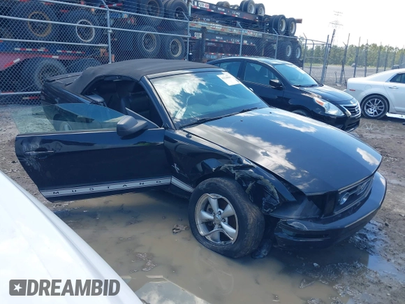 2007 Ford Mustang Deluxe with VIN 1ZVFT84N875349097, listed as a IAAI auction lot 42228909 with 131,351 mi miles and . Bid and sale history available at DreamBid. Image 13.