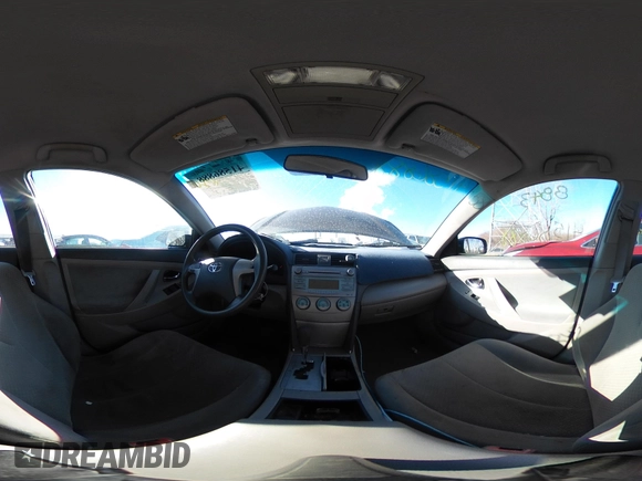 2009 Toyota Camry z VIN 4T4BE46K99R101328, wystawiony jako IAAI lot #41586888 z przebiegiem 147 706 mil mil oraz . Historia ofert i sprzedaży dostępna na DreamBid. Obrazek 18.