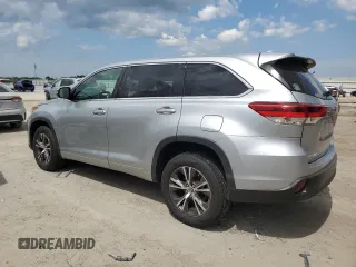 2018 Toyota Highlander LE with VIN 5TDZZRFH2JS284129, listed as a Copart auction lot 58466295 with 130,269 mi miles and Salvage title. Bid and sale history available at DreamBid. Image 2.