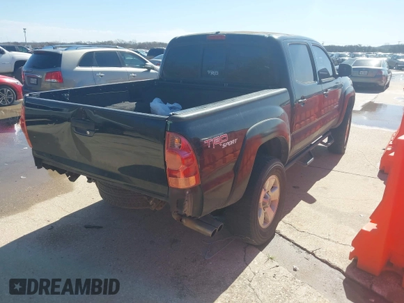 2008 Toyota Tacoma PreRunner with VIN 5TEJU62NX8Z478796, listed as a IAAI auction lot 41563582 with 322,746 mi miles. Bid and sale history available at carsss.com. Image 4.