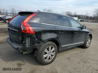2016 Volvo XC60 T5 Premier with VIN YV4612RK0G2788698, listed as a Copart auction lot 47196515 with 49,742 mi miles and Salvage Title. Bid and sale history available at carsss.com. Image 3.