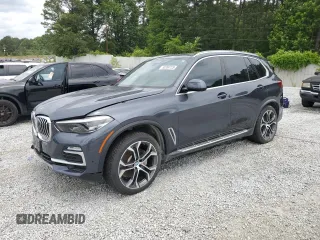 2020 BMW X5 sDrive40i z VIN 5UXCR4C09L9B23285, wystawiony jako Copart lot #55269725 z przebiegiem 29 891 mil mil oraz Czysty tytuł • Clean title. Historia ofert i sprzedaży dostępna na DreamBid. Obrazek 1.