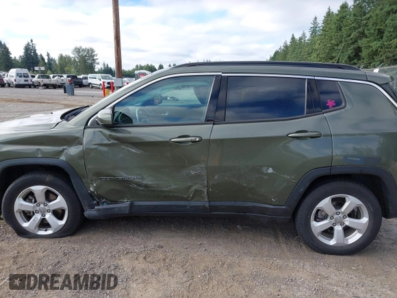 2018 Jeep Compass Latitude z VIN 3C4NJDBB7JT261252, wystawiony jako IAAI lot #42706225 z przebiegiem 56 303 mil mil oraz . Historia ofert i sprzedaży dostępna na DreamBid. Obrazek 14.
