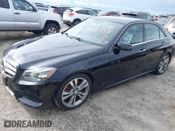 2014 Mercedes-Benz E 350 Luxury with VIN WDDHF8JB0EA907936, listed as a IAAI auction lot 40480628 with Not Provided miles and . Bid and sale history available at DreamBid. Image 17.