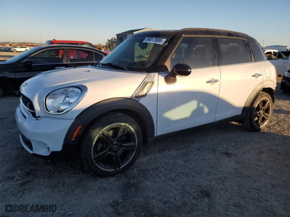 2015 MINI Cooper Countryman S with VIN WMWZC3C57FWT05196, listed as a Copart auction lot 89017695 with 120,589 mi miles and Salvage Title. Bid and sale history available at carsss.com. Image 1.