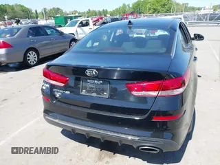 2020 Kia Optima SE с VIN 5XXGT4L32LG401068, выставлен на аукционе IAAI как лот 42000683 с пробегом 114 897 миль миль и . История ставок и продаж доступна на DreamBid. Изображение 15.