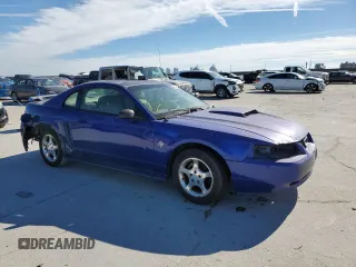 2004 Ford Mustang Standard with VIN 1FAFP40464F111564, listed as a Copart auction lot 43217855 with 180,895 mi miles and Clean Title. Bid and sale history available at carsss.com. Image 4.