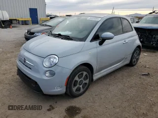 2016 FIAT 500e with VIN 3C3CFFGEXGT229500, listed as a Copart auction lot 86539904 with 52,624 mi miles and Salvage Title. Bid and sale history available at carsss.com. Image 1.