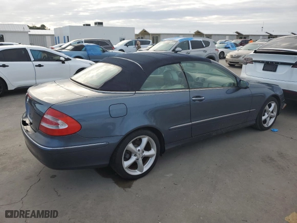 2005 Mercedes-Benz CLK-Class 3.2L with VIN WDBTK65G05T044861, listed as a Copart auction lot 75247954 with 0 mi miles and Salvage Title. Bid and sale history available at carsss.com. Image 3.