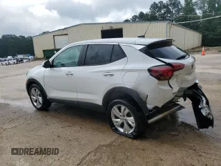 2025 Buick Encore GX Preferred z VIN KL4AMBSL1SB182773, wystawiony jako Copart lot #61030435 z przebiegiem 4 328 mil mil oraz Czysty tytuł • Clean title. Historia ofert i sprzedaży dostępna na DreamBid. Obrazek 2.