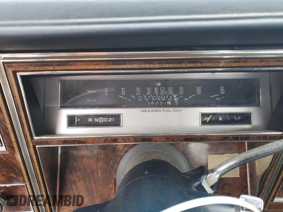 1985 Oldsmobile Delta Royale z VIN 1G3BN69YXF9080322, wystawiony jako Copart lot #78670094 z przebiegiem 58 231 mil mil oraz Tytuł czysty. Historia ofert i sprzedaży dostępna na DreamBid. Obrazek 9.