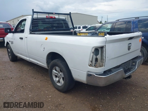 2019 Ram 1500 Classic Tradesman with VIN 3C6JR6DT8KG506165, listed as a IAAI auction lot 40721848 with 323,427 mi miles. Bid and sale history available at carsss.com. Image 3.