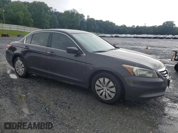 2011 Honda Accord LX z VIN 1HGCP2F36BA037252, wystawiony jako Copart lot #56550215 z przebiegiem 119 657 mil mil oraz Szkoda całkowita • Salvage title. Historia ofert i sprzedaży dostępna na DreamBid. Obrazek 4.