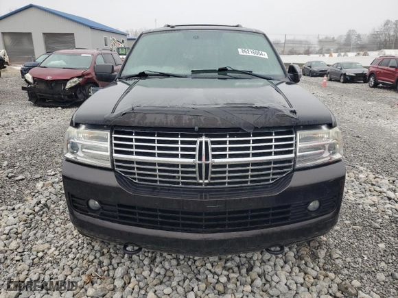 2014 Lincoln Navigator L with VIN 5LMJJ3J58EEL01406, listed as a Copart auction lot 86216004 with NaN miles and Clean Title. Bid and sale history available at carsss.com. Image 5.