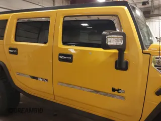 2006 Hummer H2 with VIN 5GRGN23U86H110989, listed as a IAAI auction lot 41409816 with 192,988 mi miles. Bid and sale history available at carsss.com. Image 13.